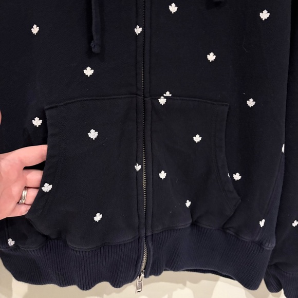 Roots Toronto Maple Leafs crossover zipper hoodie L/G - Picture 3 of 11